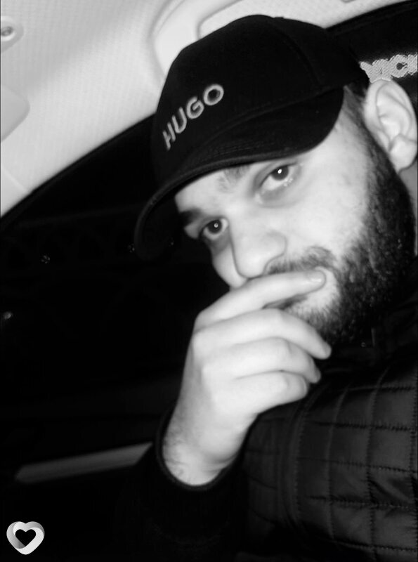 Алик, 24, Москве — анкета №2721690