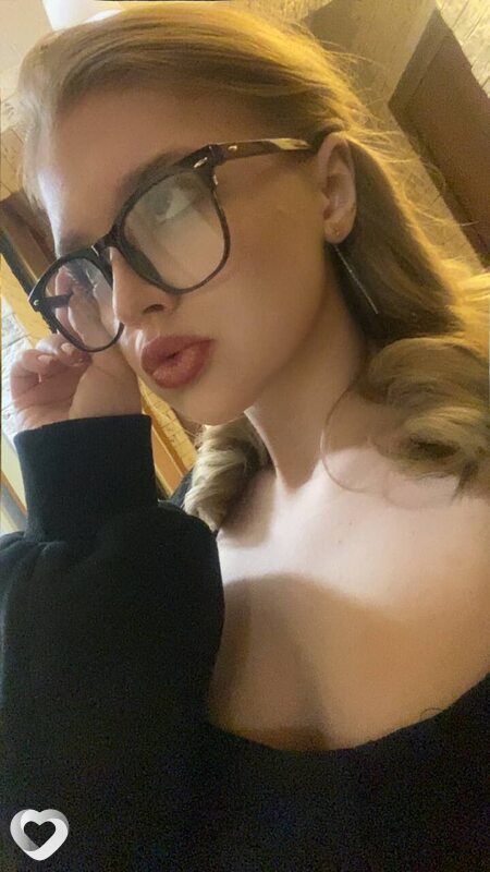 Вика, 24, Москве — анкета №2721823