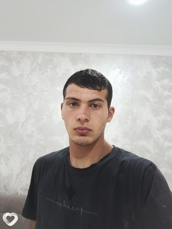 Атмир, 21, Нальчике — анкета №2721827