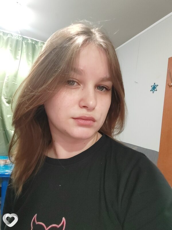 Елизавета, 21, Барнауле — анкета №2722055
