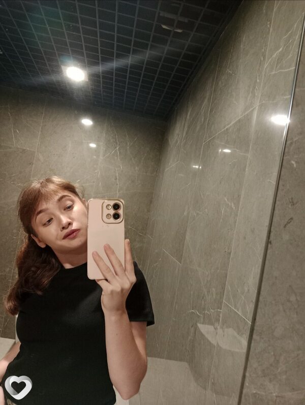 Даша, 20, Москве — анкета №2722059