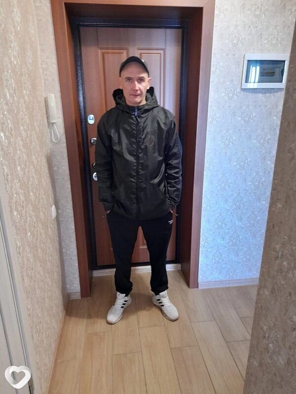 Артем, 39, Саратове — анкета №2722338