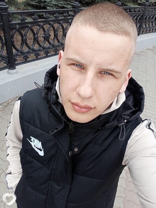 Тимофей, 22, Омске — анкета №2722225