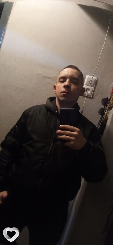 Николай, 21, Смоленске — анкета №2723128