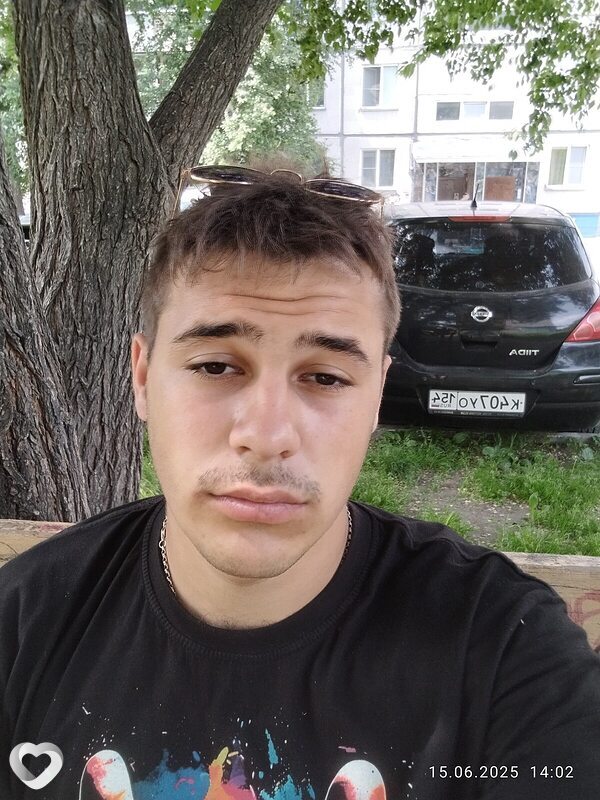 Константин, 19, Новосибирске — анкета №2722390