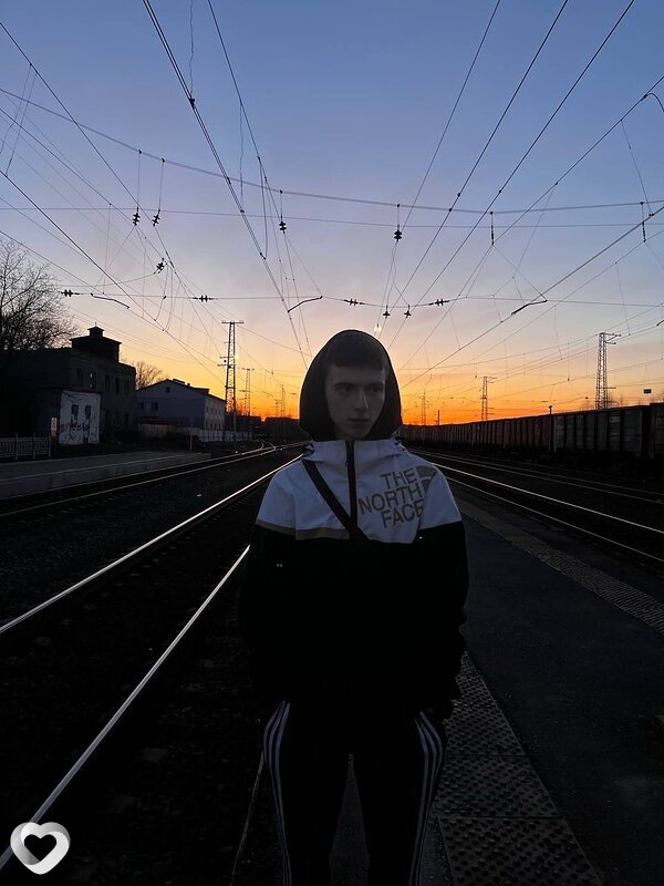 Серега, 20, Москве — анкета №2722606