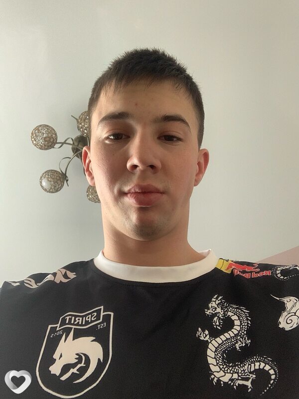 Влад, 22, Усть-Каменогорск — анкета №2722915