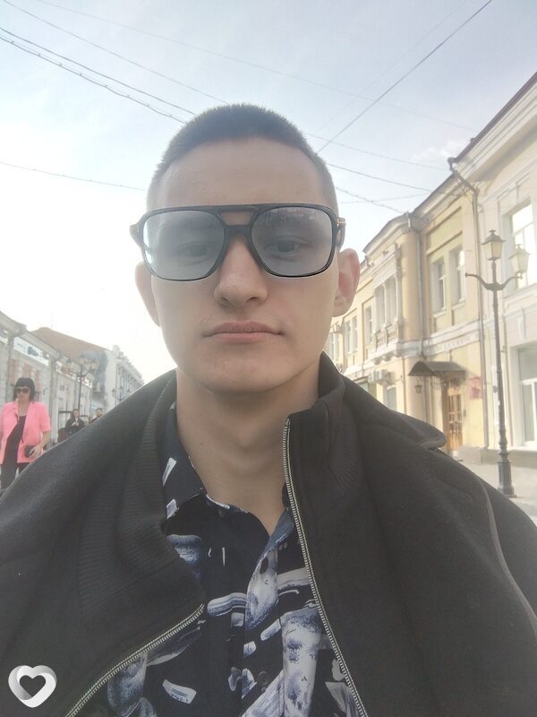 Алексей, 20, Иркутске — анкета №2723295