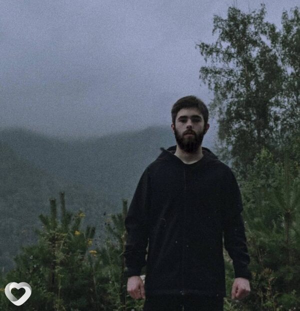Максим, 23, Томске — анкета №2723586