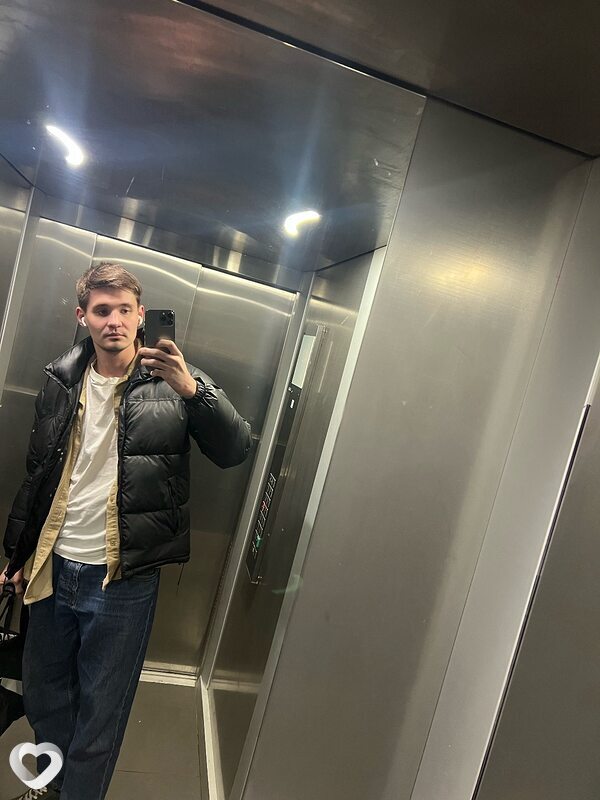 Артур, 26, Москве — анкета №2723463