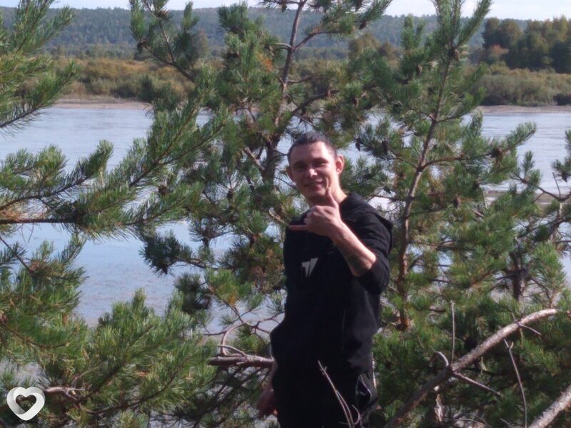 Артём, 31, Ангарске — анкета №2723466