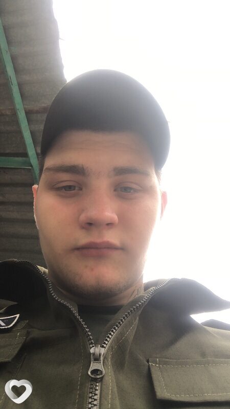 Кирилл, 20, Екатеринбурге — анкета №2724574