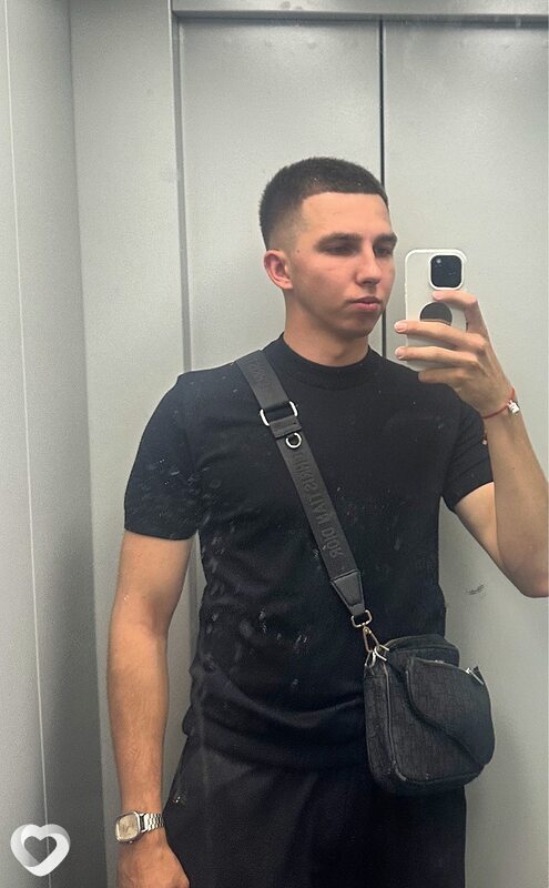 Андрей, 21, Тольятти — анкета №2724090