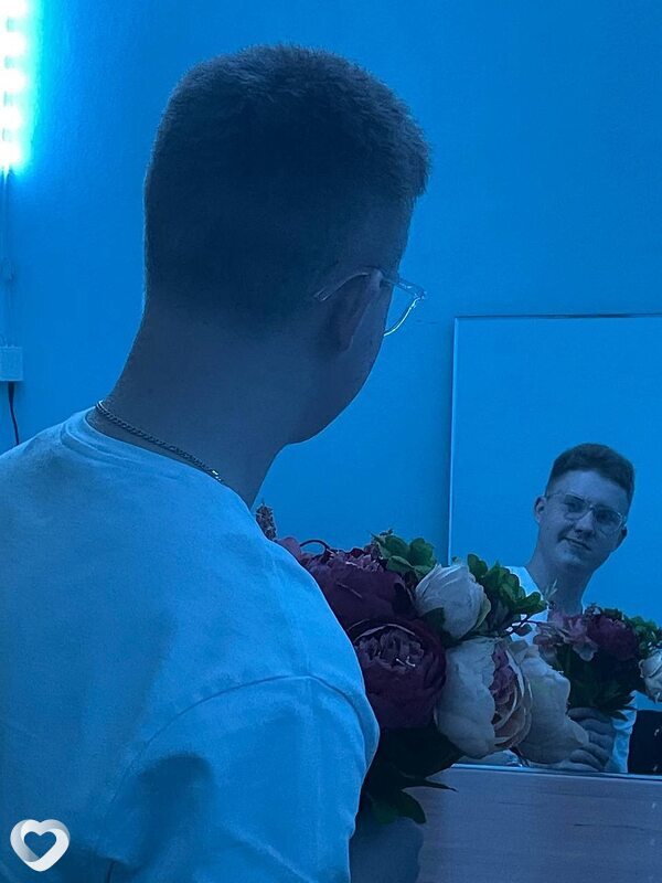 Даня, 20, Москве — анкета №2724101