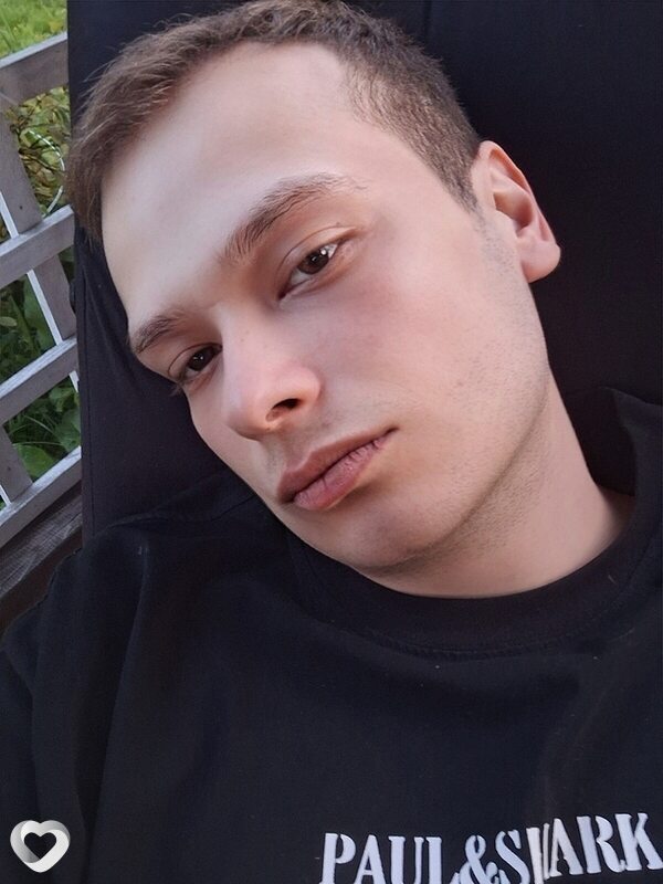 Максим, 27, Москве — анкета №2724779
