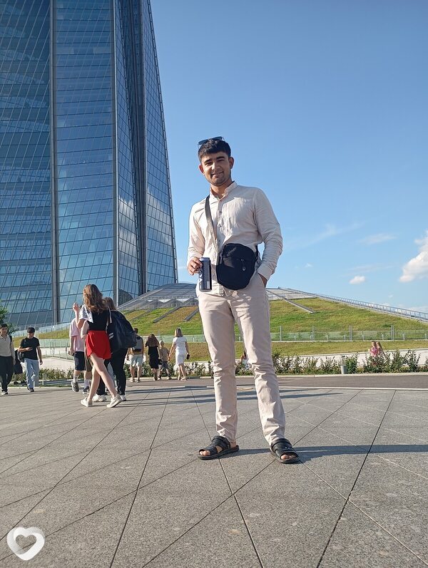 Улугбек, 24, Санкт-Петербурге — анкета №2724829