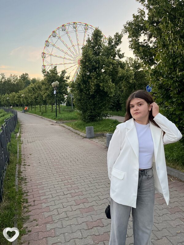 Ксения, 20, Ярославле — анкета №2725085