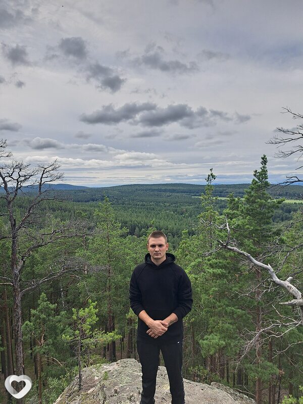 Дмитрий, 22, Челябинске — анкета №2725190