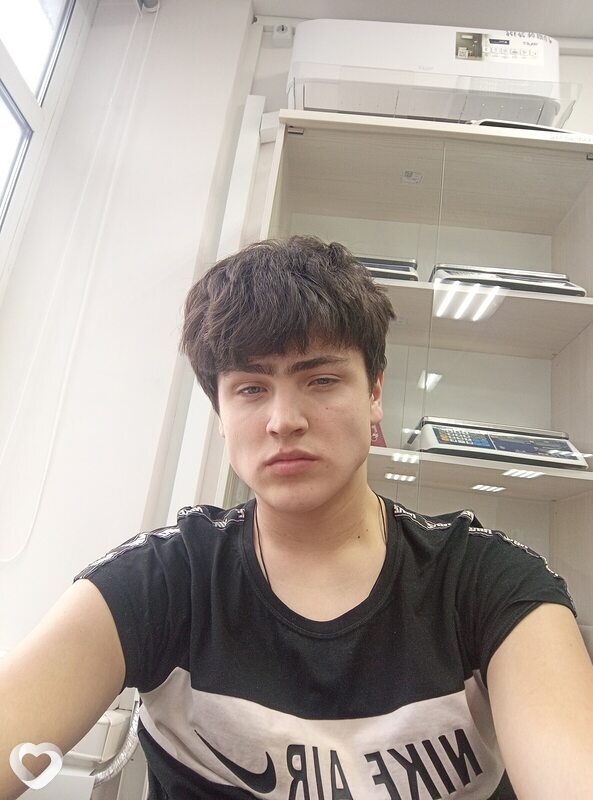 Андрей, 19, Самаре — анкета №2725351
