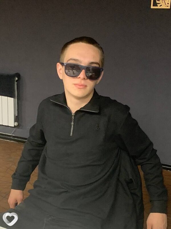 Максимильян, 22, Димитровграде — анкета №2725639