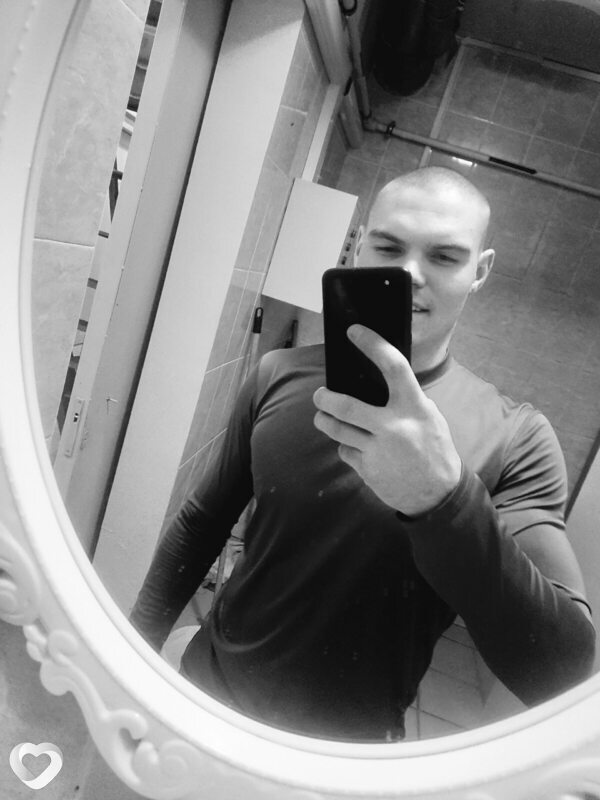 Антон, 24, Звенигороде — анкета №2725724