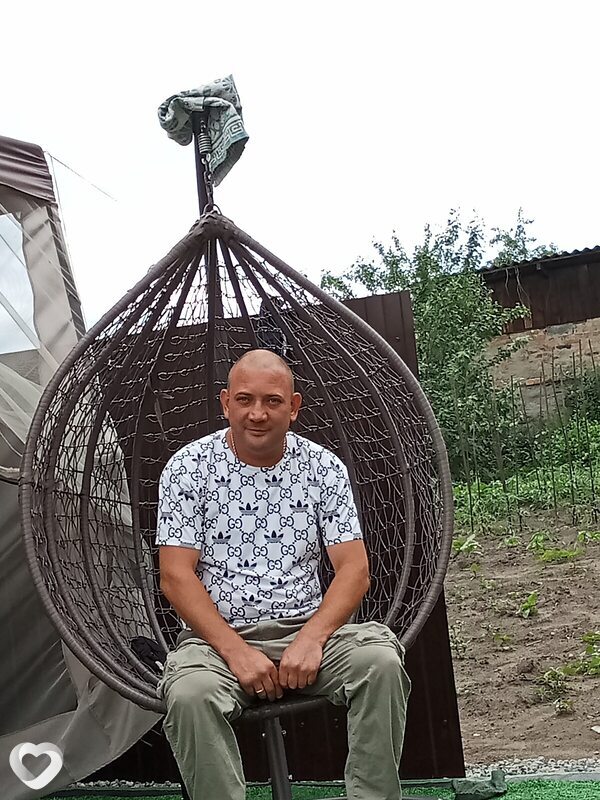 Виталий, 38, Бийске — анкета №2727018