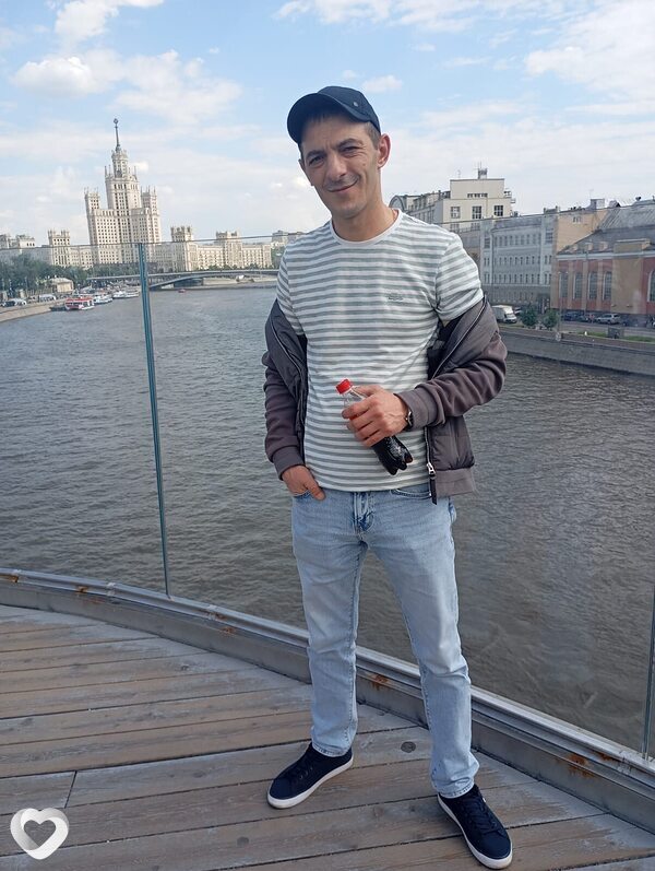 Роман, 40, Москве — анкета №2727343