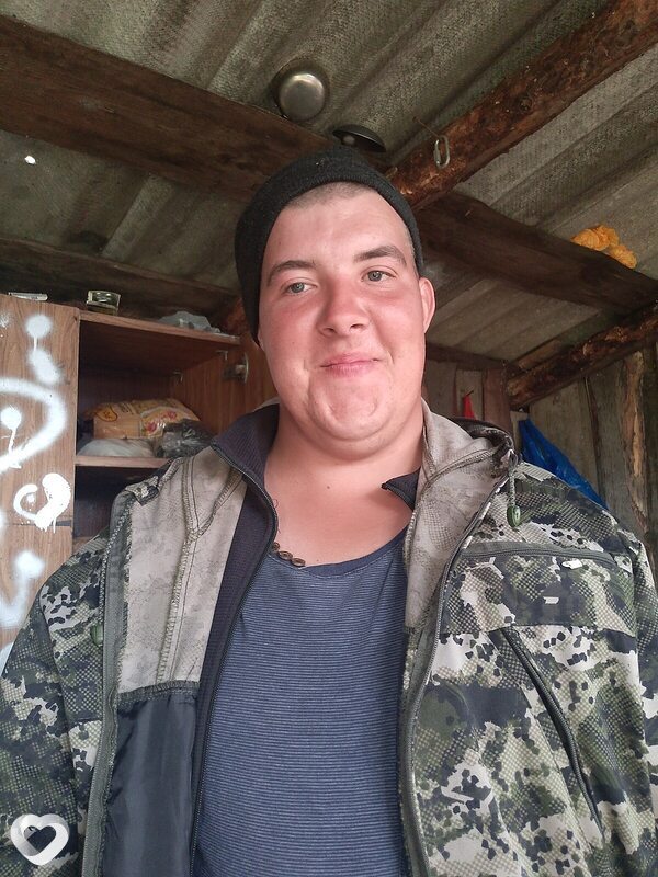Алексей, 20, Черемхове — анкета №2727786