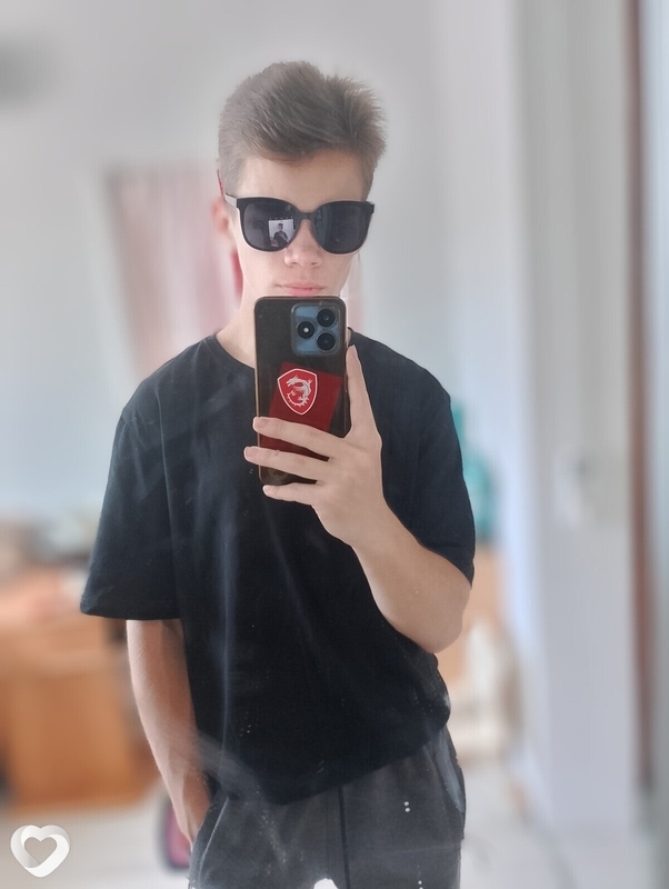 Александр, 19, Копейске — анкета №2727461