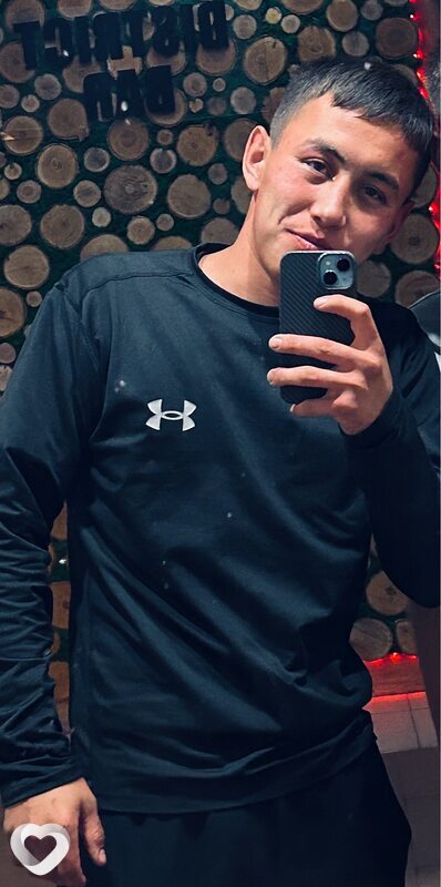 Александр, 23, Чите — анкета №2728573