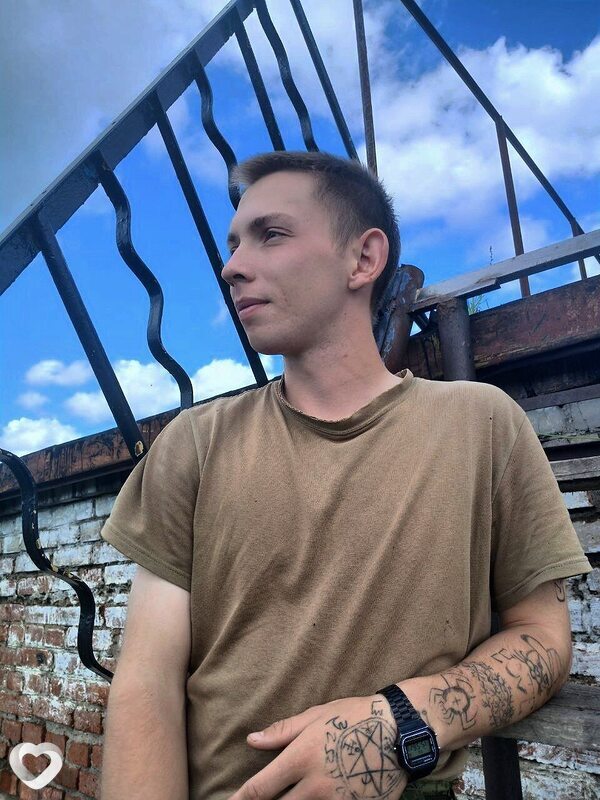 Даниил, 23, Омске — анкета №2728130