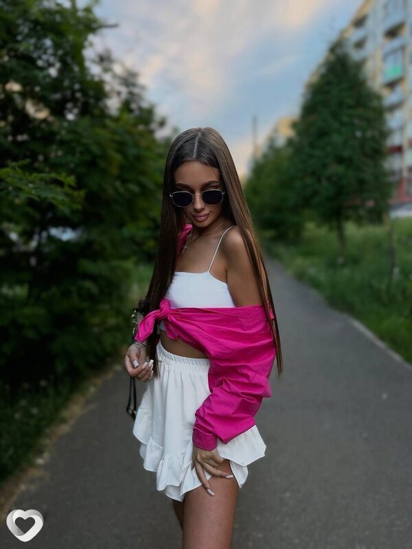 Кристина, 25, Таганроге — анкета №2728492