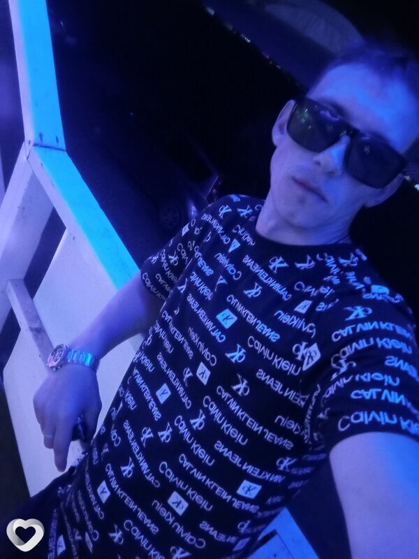 Данил, 25, Москве — анкета №2728618