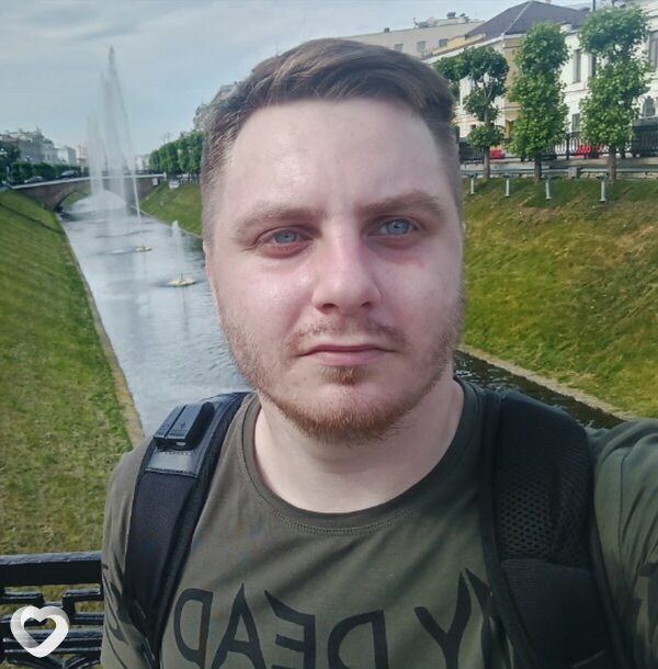 Илья, 25, Ижевске — анкета №2728621