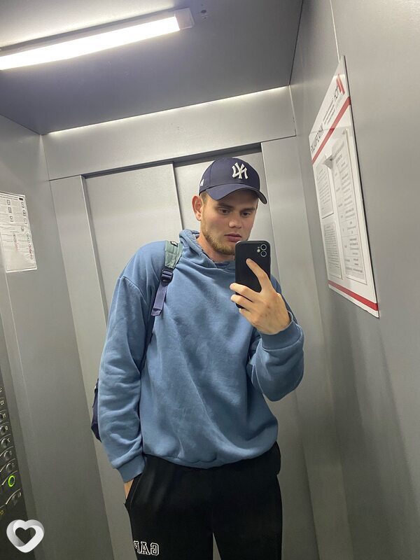 Александр, 26, Ижевске — анкета №2729226