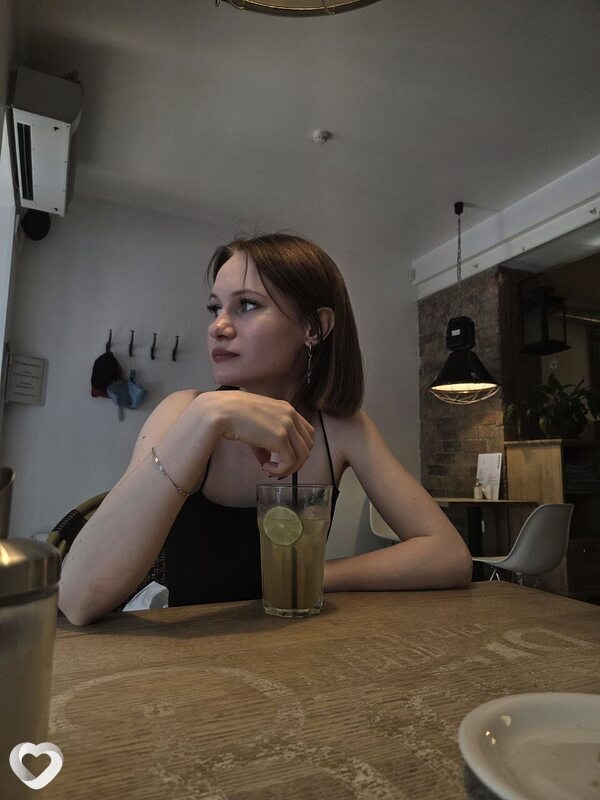 Валерия, 21, Барановичах — анкета №2729339