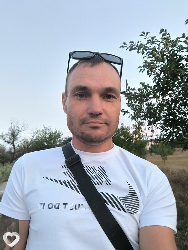 Андрей, 41, Донецке — анкета №2729415