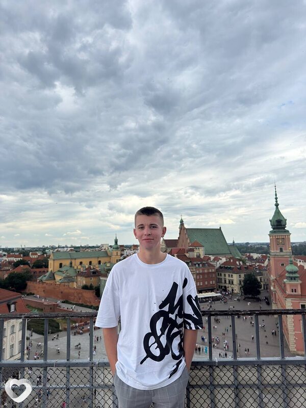 Микола, 19, Ивано-Франковске — анкета №2729298