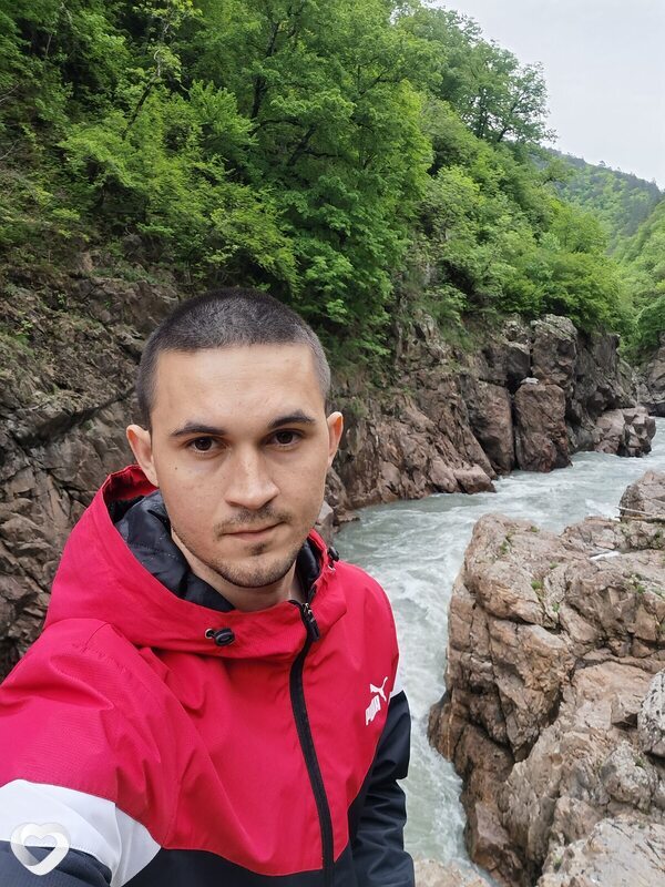 Виктор, 30, Ростове-на-Дону — анкета №2729594