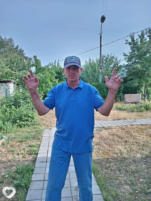 Иван, 30, Старобельске — анкета №2729960