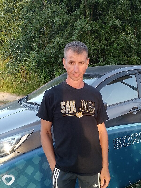 Олег, 46, Конакове — анкета №2730192