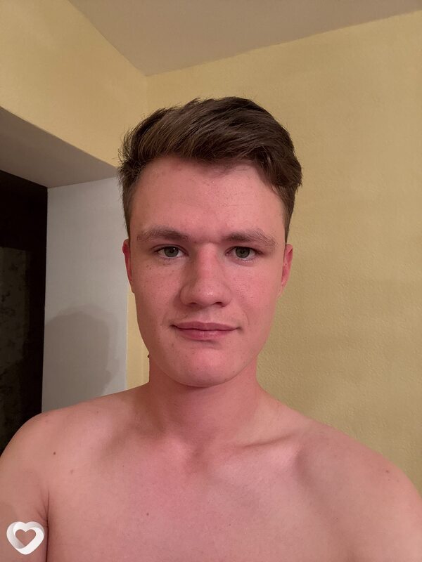 Геннадий, 19, Астане — анкета №2730921