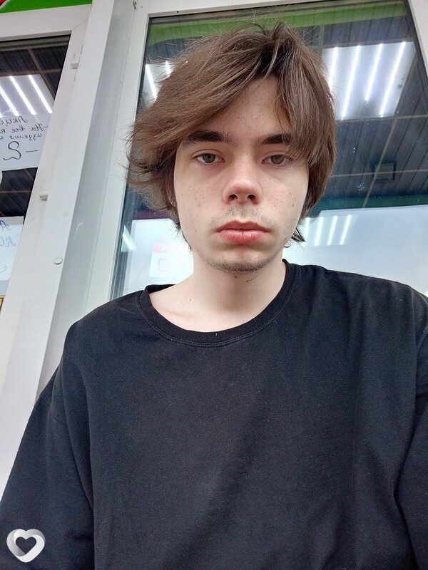 Кир, 20, Новороссийске — анкета №2730850
