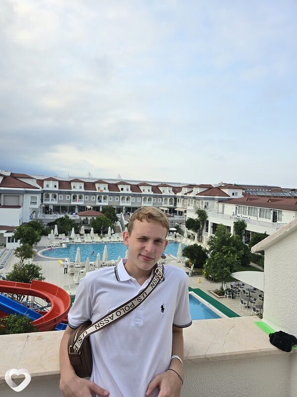Artur, Каскелен