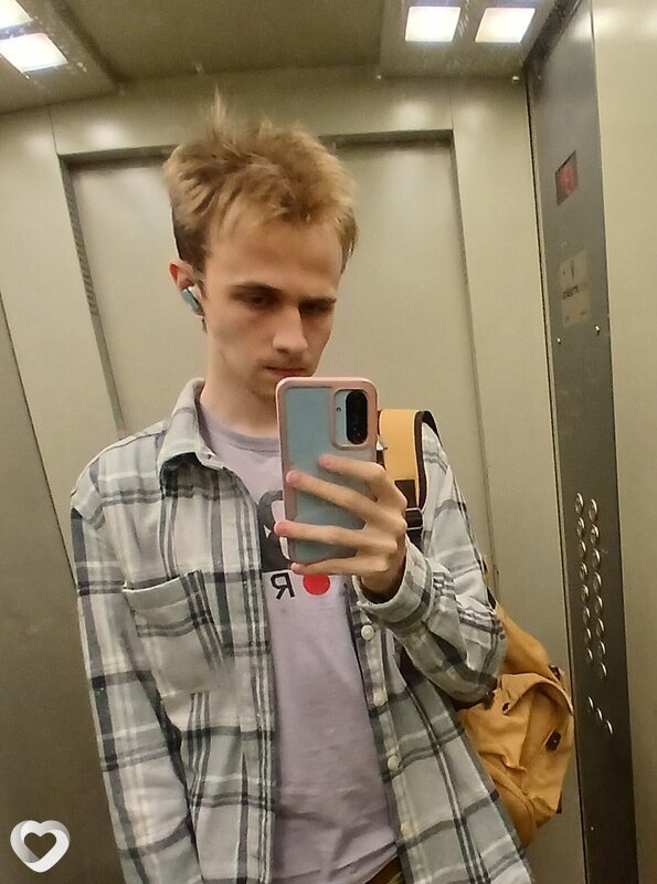 Дмитрий, 22, Москве — анкета №2731082