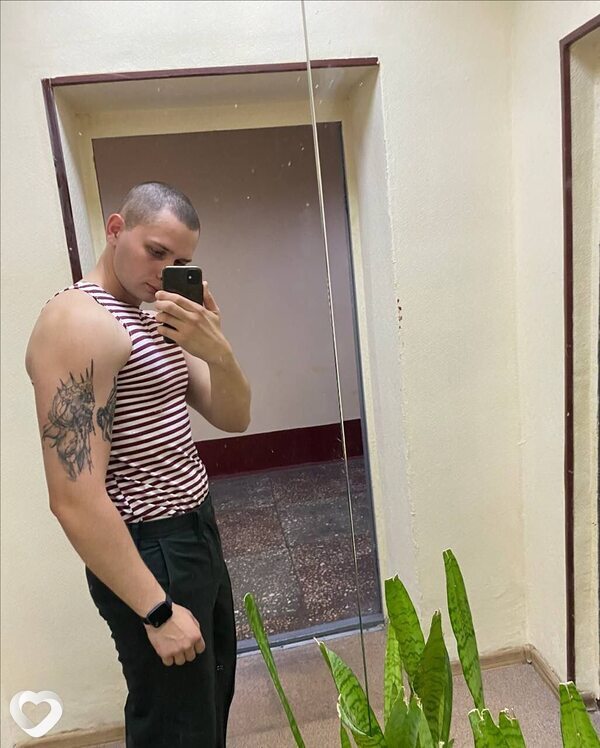 Антон, 26, Москве — анкета №2731429