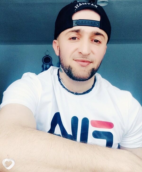 Алик, 36, Москве — анкета №2733347