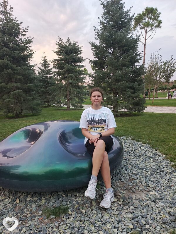 Алена, 19, Краснодаре — анкета №2733724