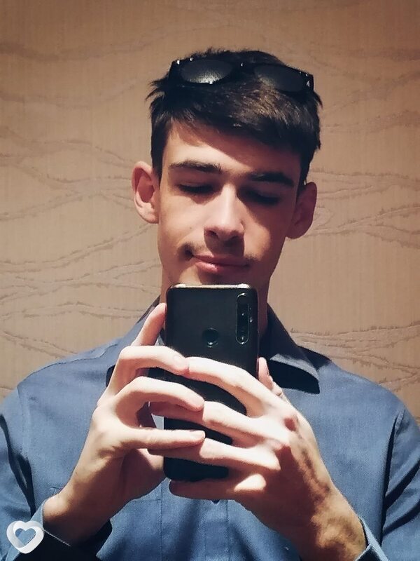 Дима, 20, Ульяновске — анкета №2733773