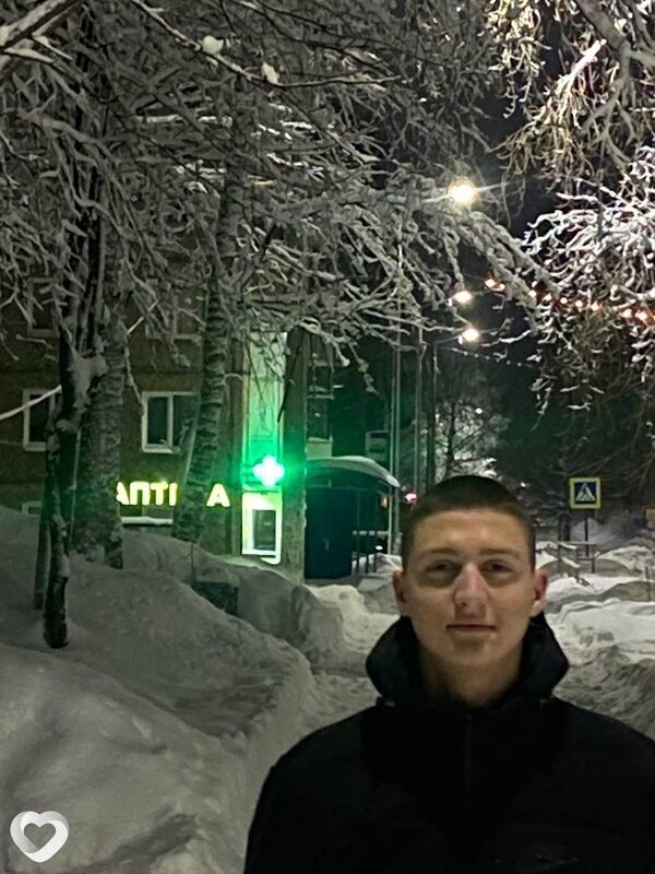 Алексей, 20, Москве — анкета №2734087